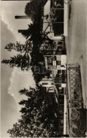 15 db főleg RÉGI magyar városképes lap / 15 mostly pre-1945 Hungarian town-view postcards