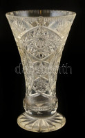 Csiszolt ólomkristály váza, jelzés nélküli, karcolásokkal  m:20,8 cm