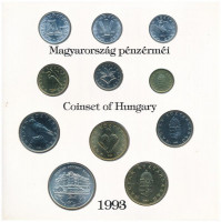1993. 10f-200Ft (11xklf) forgalmi sor 'Magyarország pénzérméi' karton dísztokban, egy lapos verzió, benne 200Ft Ag 'MNB' T:BU kis patina, a belső tok ragasztása részben elengedett, külső tokon szennyeződés Adamo FO26