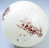 Murano nagyméretű üveggömb, iparművész opak színezésű üveg, akasztórésszel, hibátlan, d: 23 cm
