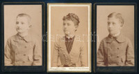 cca 1885-1890 Elegáns fiatal lány és fiúk portréi, 3 db vizitkártya Bienenfeld és Társa budapesti (Király u. 25.) műterméből, 11x6,5 cm